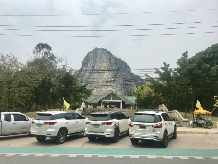 ตัวอย่างรถให้บริการ
